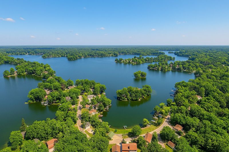 Local Carpet Service in Lake Orion, MI