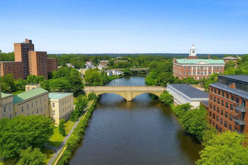 Local Carpet Service in Seekonk, MA