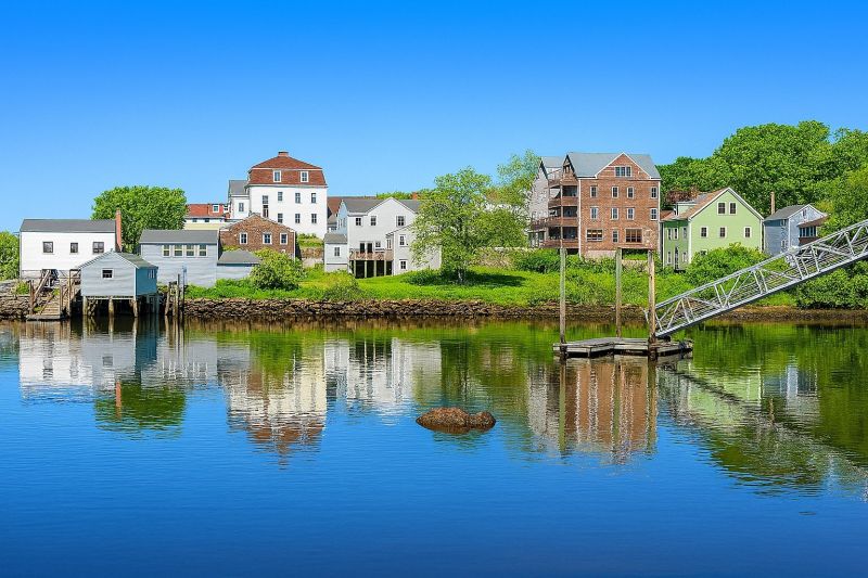 Local Carpet Service in Warwick, RI